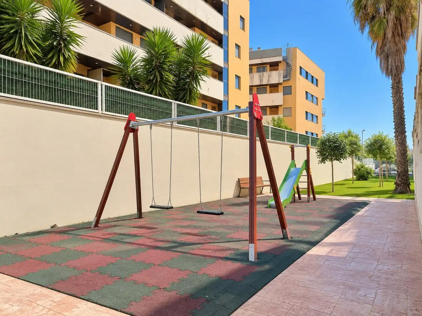 Piso con ascensor en venta en Carrer AMADEU VIVES, imagen 17