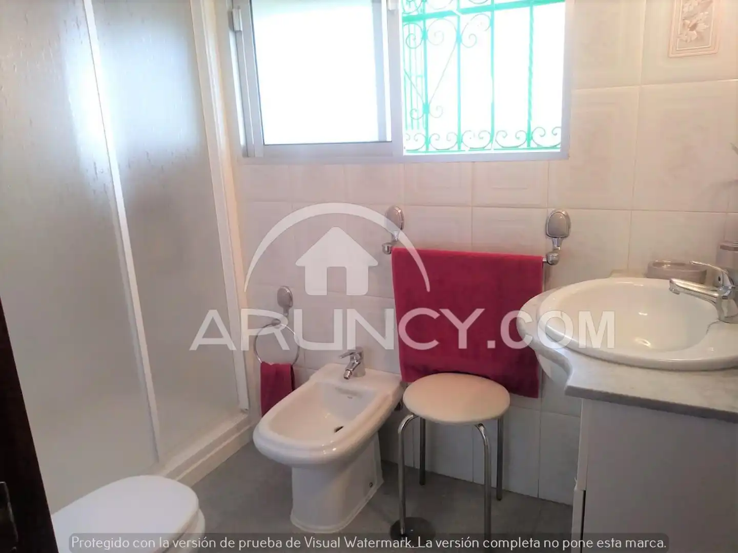 Baño de Casa adosada en venta en Alcalá de Guadaira con Aire acondicionado y Terraza