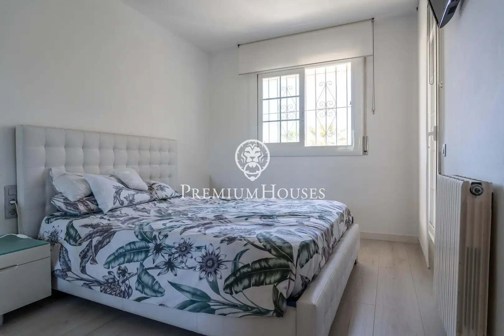 Dormitori de Casa adosada en venda en Sant Pere de Ribes amb Calefacció, Jardí privat i Terrassa