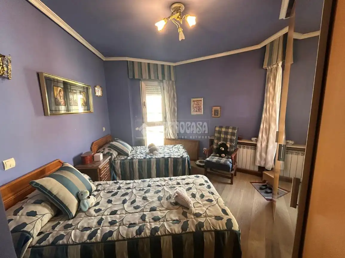 Bedroom of Flat for sale in Madrid  with Heating and Community pool