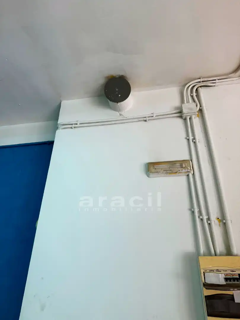 Business premises for sale in Carrer Isabel la Católica, imagen 11
