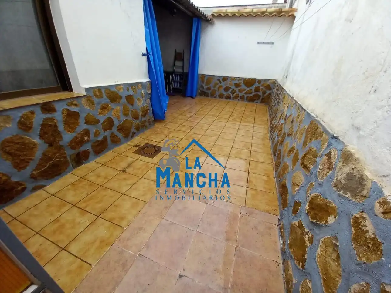 Exterior view of Houses for sale in La Herrera  with Furnished