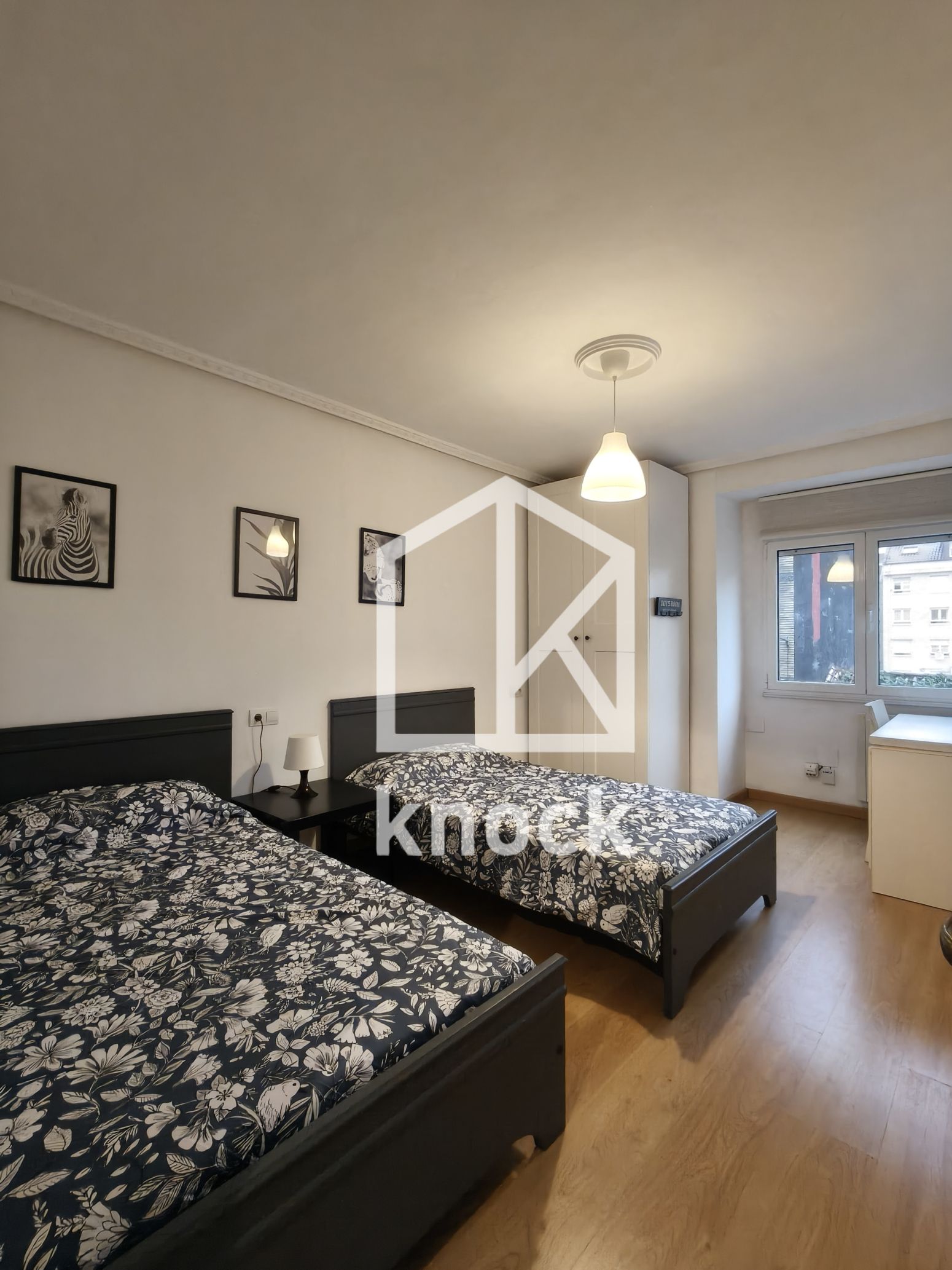 Bedroom of Flat for sale in Gijón   with Heating, Storage room and Furnished