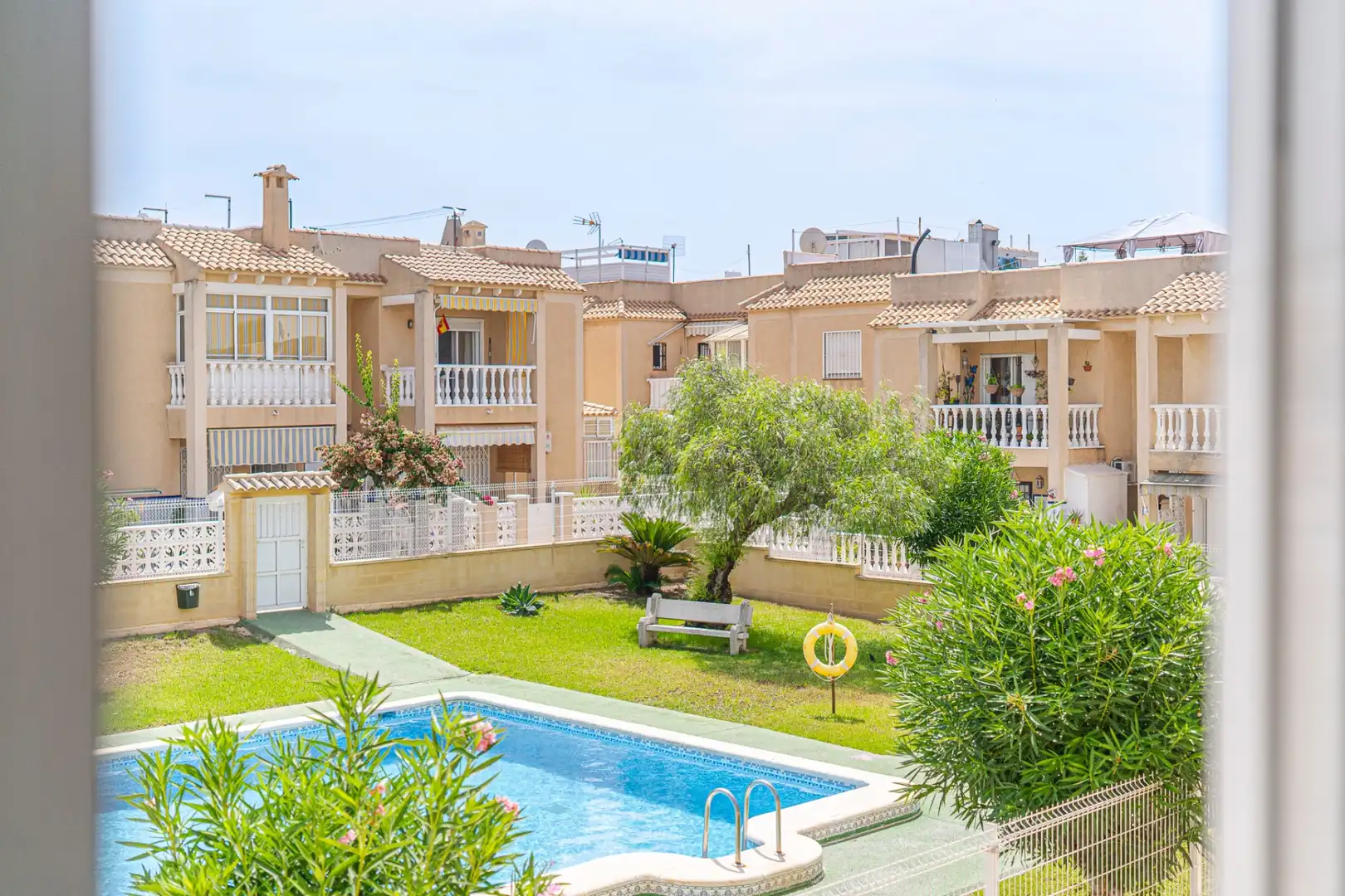 Jardín de Ático en venta en Torrevieja con Jardín privado, Terraza y Trastero