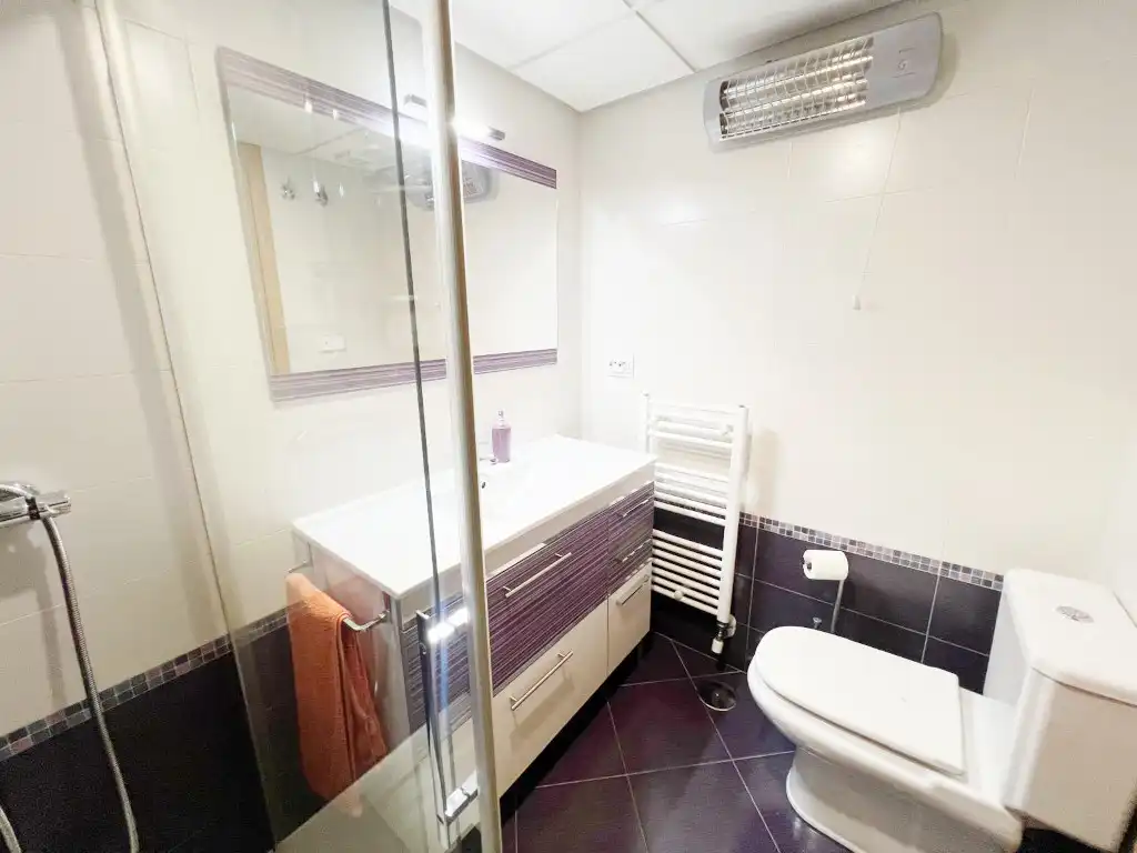 Bany de Casa o xalet en venda en Getafe amb Aire condicionat, Calefacció i Terrassa