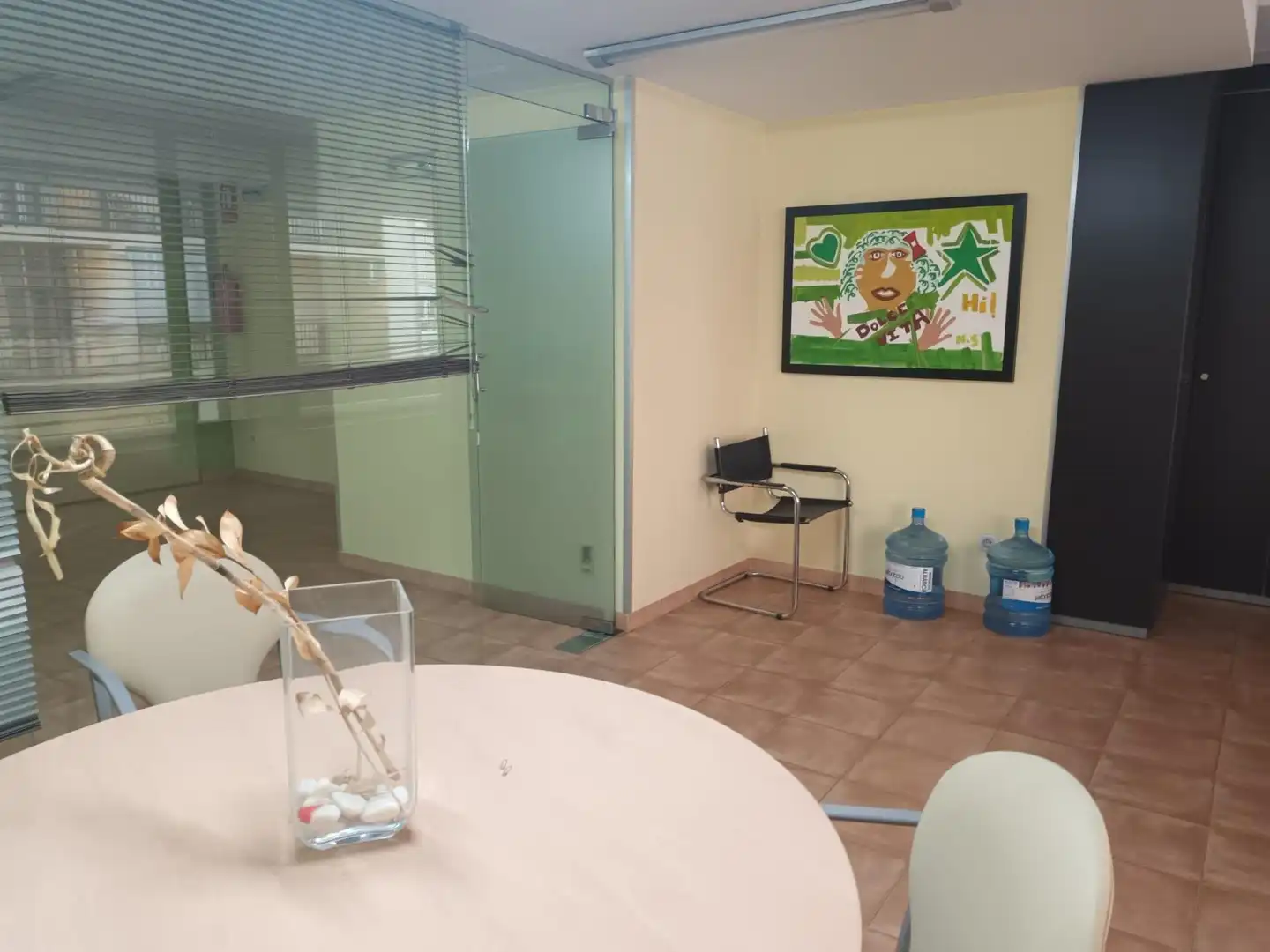 Ground floor for sale in Ontinyent  with Air Conditioner