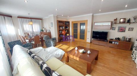 Chalet en venta en Nuevo Valdepeñas, 5 dormitorios., imatge 3