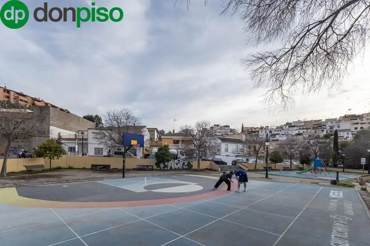 Exterior view of Houses for sale in Granada  with Air Conditioner, Heating and Terrace