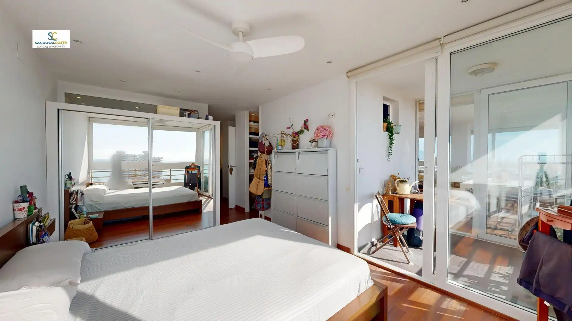 Schlafzimmer von Wohnung zum Verkauf in Alicante / Alacant mit Klimaanlage und Gemeinschaftspool