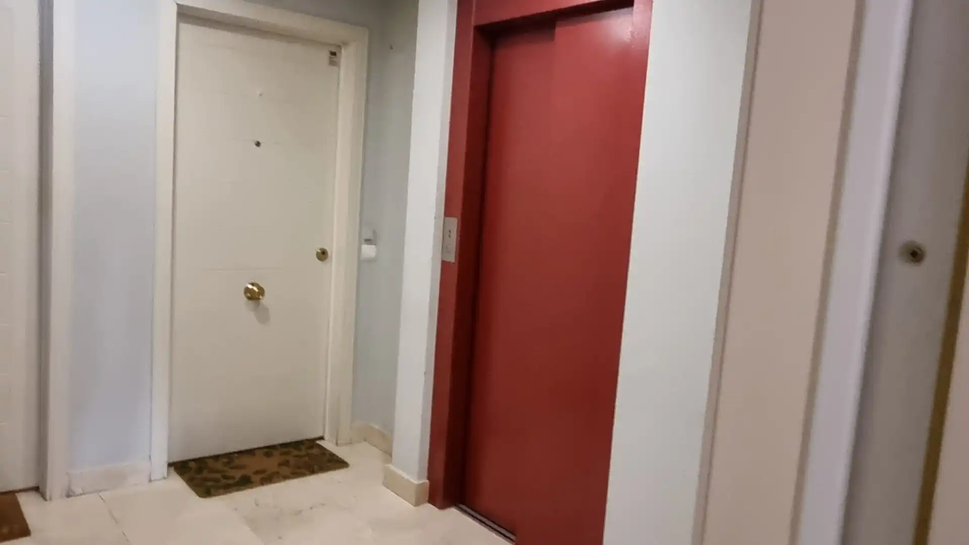 Flat for sale in Calle Vía del Berrocal, Iglesia - Estación