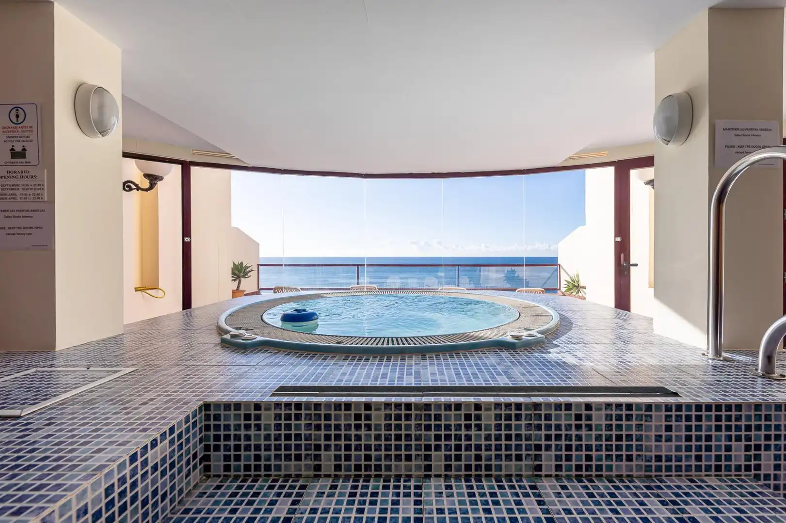 Apartament amb terrassa en venda a Torrequebrada, imagen 37