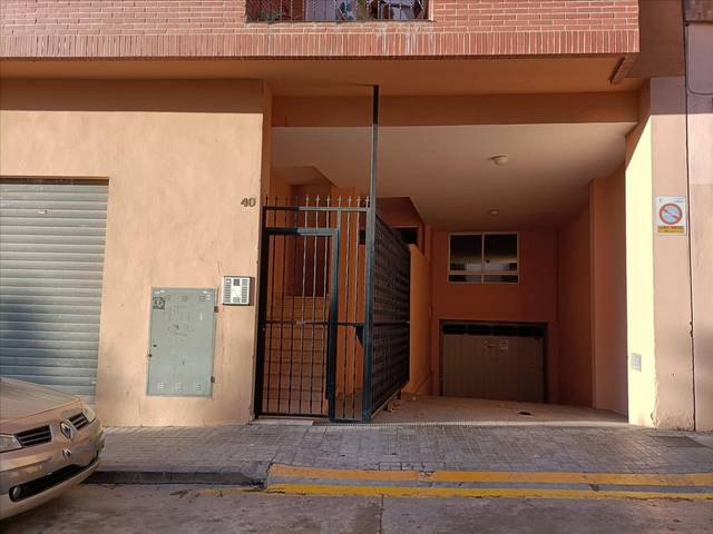Garaje en Venta en Ribera en Cheste