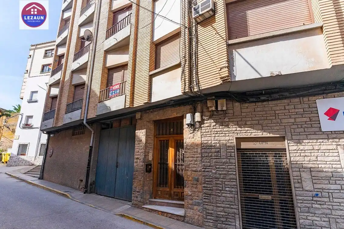 Exterior view of Flat for sale in Funes  with Parquet flooring, Terrace and Storage room