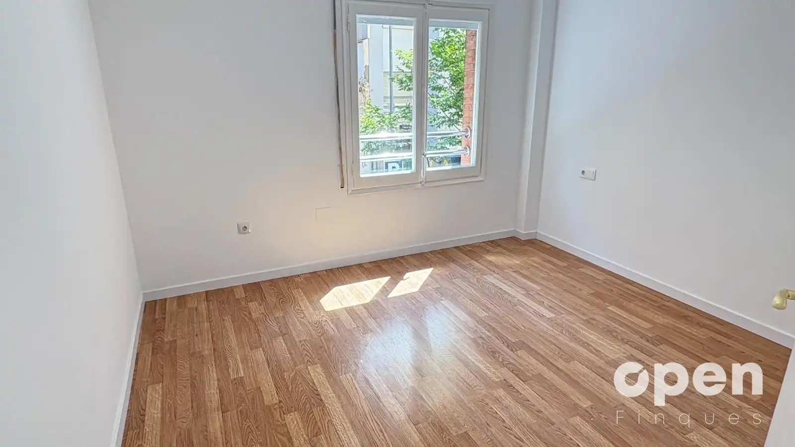 Habitación de Piso en venta en Terrassa con Aire acondicionado, Parquet y Alarma