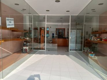 Local commercial à louer à Calle Camí Ral 187