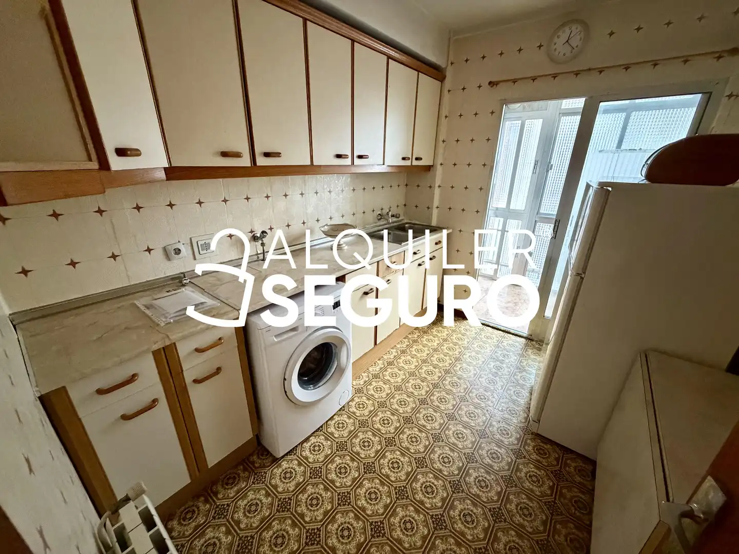 Flat for rent in De Los Angeles, Juan de la Cierva