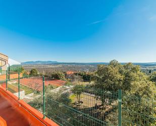 Garden of Building for sale in San Lorenzo de El Escorial