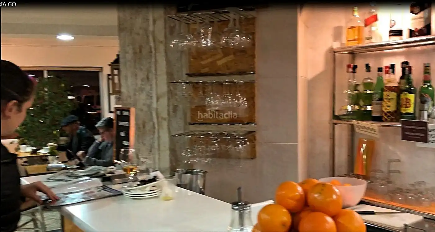 Business premises for sale in Carrer de Francesc Pi i Margall 2, imagen 3