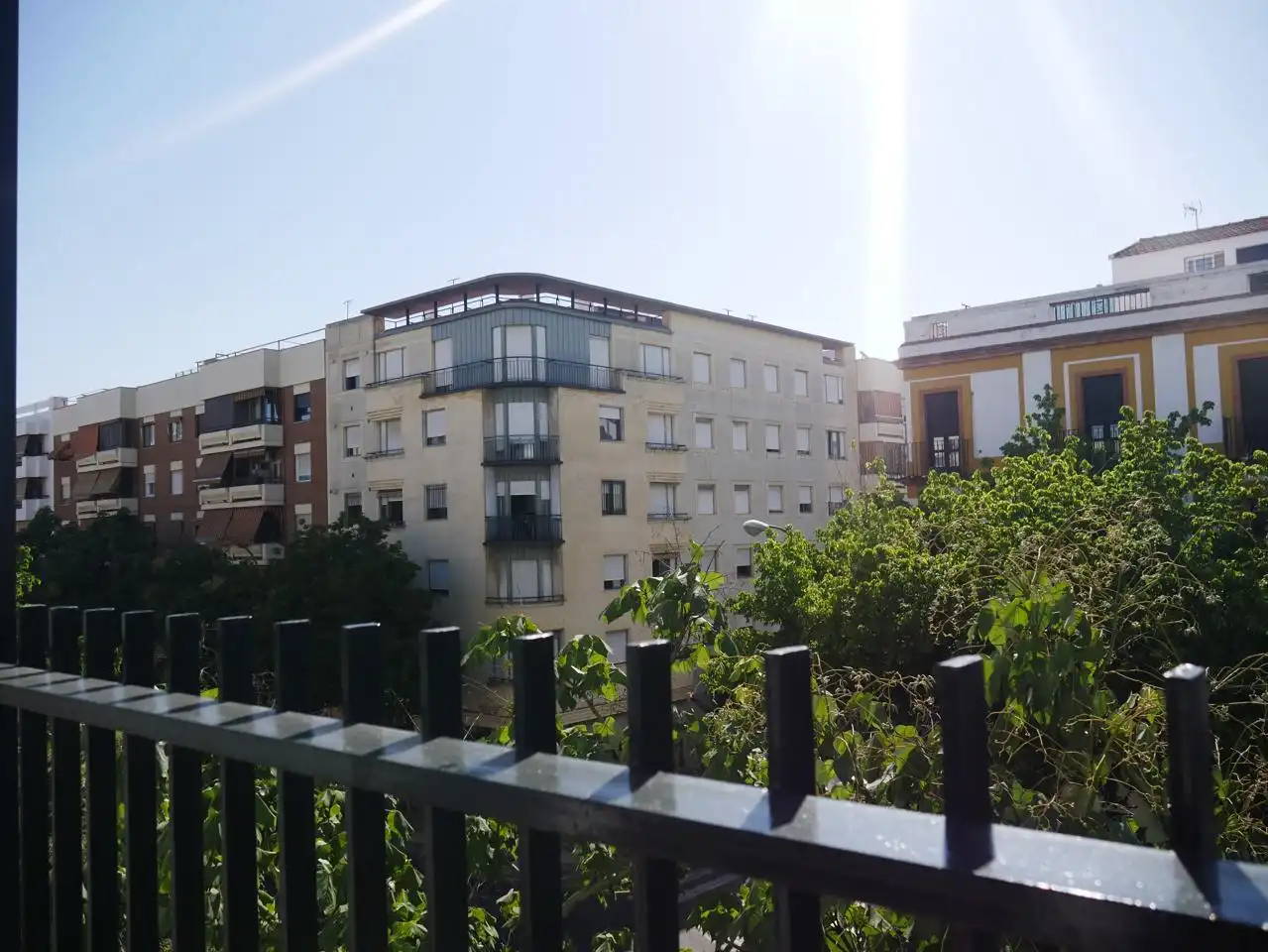 Vista exterior de Piso en venta en Sevilla con Aire acondicionado, Terraza y Balcón