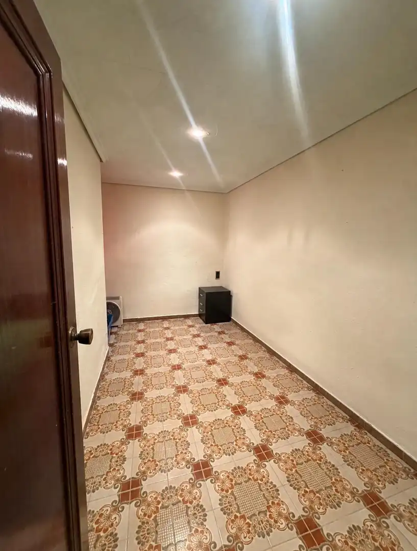Flat for rent in Calle MARQUES DE MONTORTAL, Torrefiel