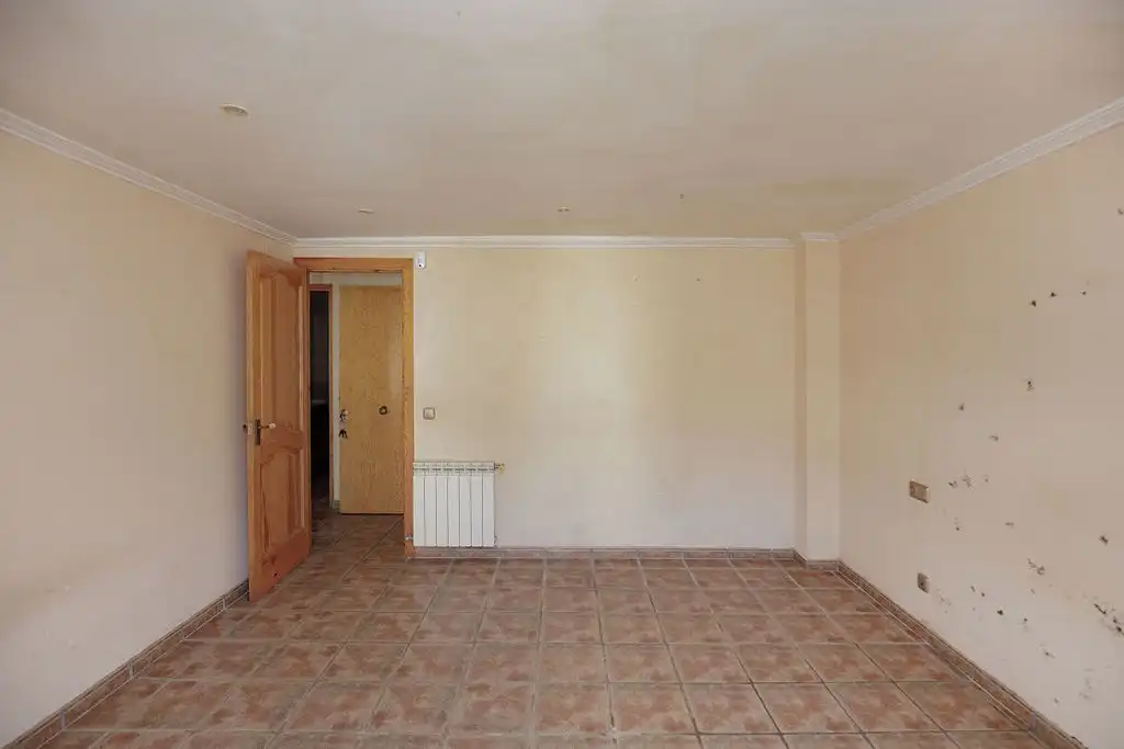 Dúplex en venta en Mieres (Girona) con Calefacción