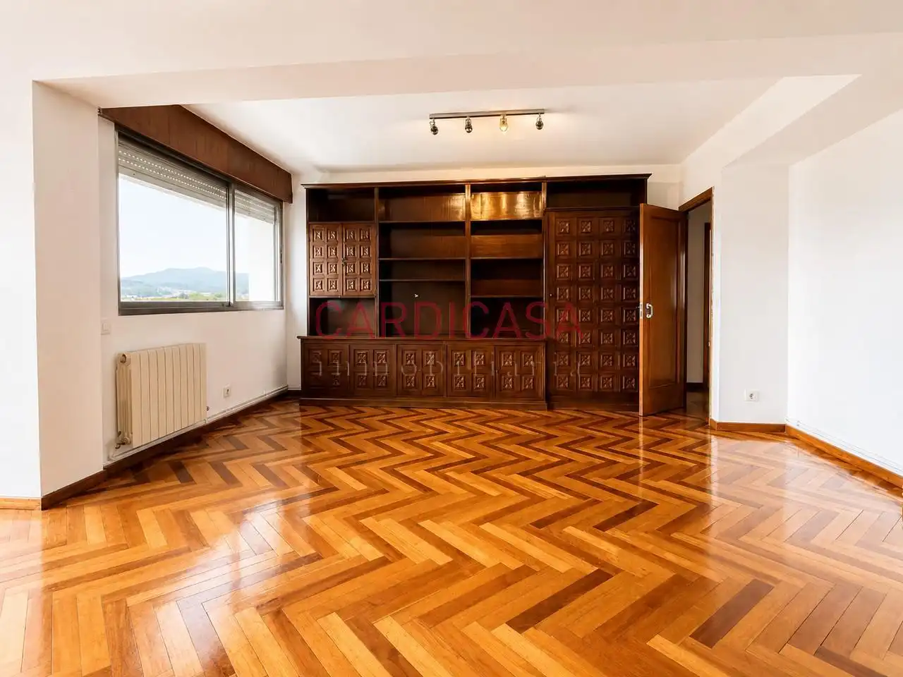 Habitación de Piso en venta en Vigo  con Calefacción, Parquet y Terraza