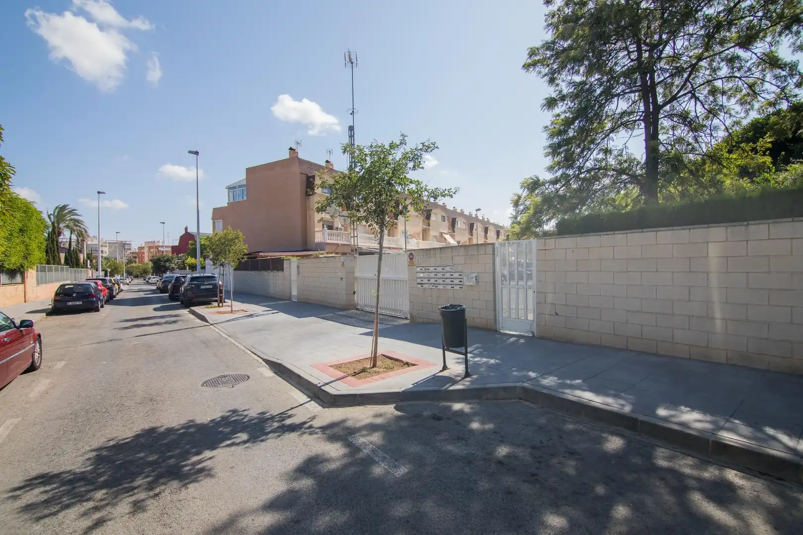Exterior view of Detached homes for sale in Elche / Elx  with Air Conditioner, Heating and Private garden