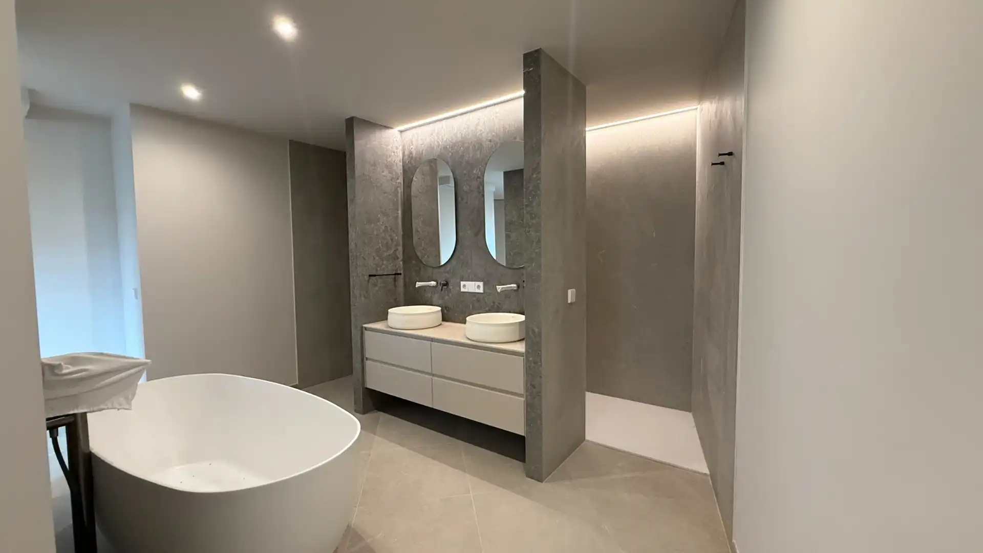 Bany de Casa o xalet en venda en Calpe / Calp amb Aire condicionat, Calefacció i Jardí privat