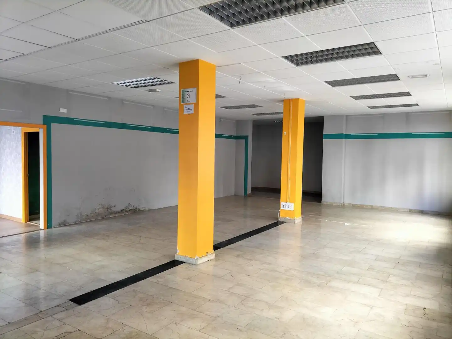 Local comercial en venda a Campo de la Juventud, imagen 2