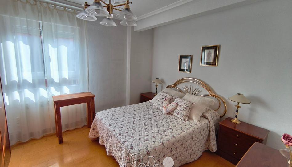 Photo 1 of Flat for sale in Calle Pingüino, Pajarillos Bajos, Valladolid