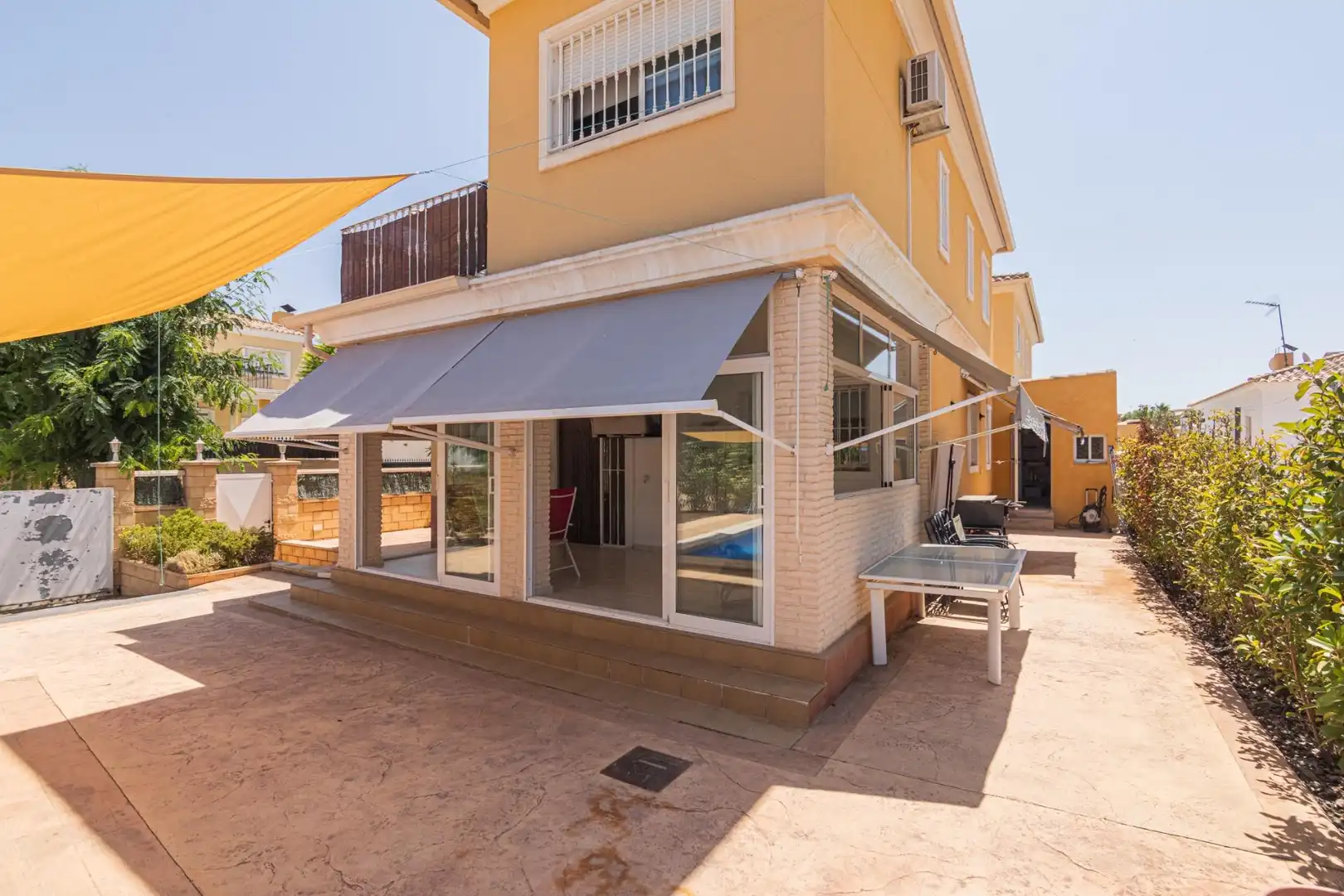 Vista exterior de Casa o xalet en venda en Aspe amb Piscina