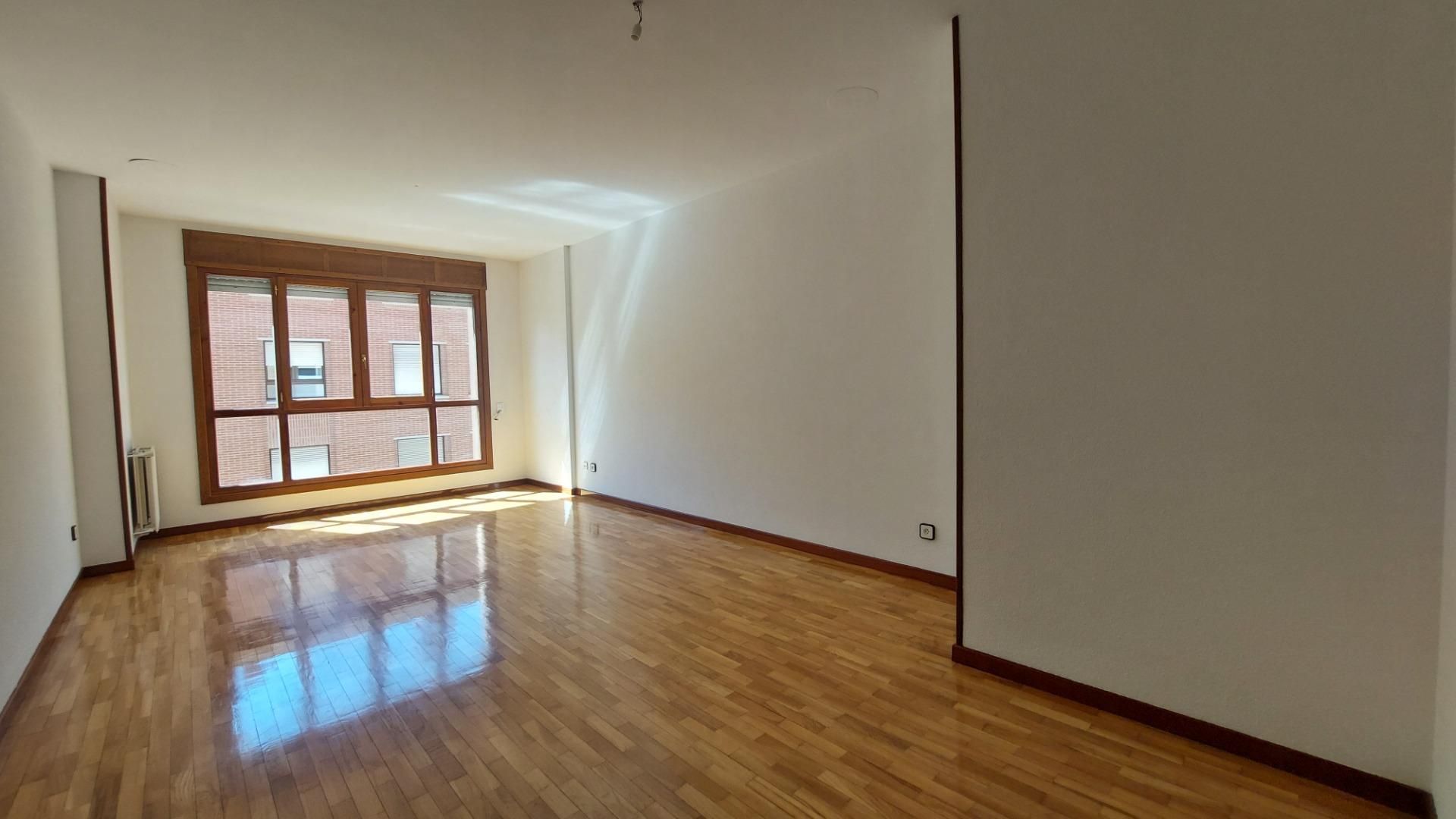 Living room of Flat for sale in Soria Capital   with Heating and Storage room