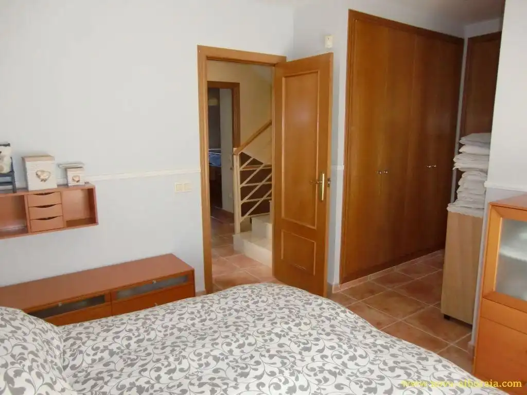 Habitación de Casa adosada en venta en Bétera con Aire acondicionado, Calefacción y Jardín privado