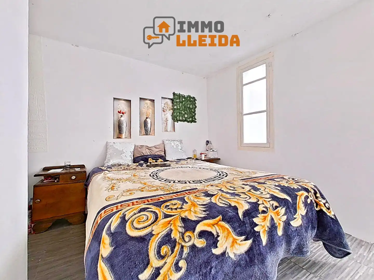 Dormitori de Casa adosada en venda en Cervera, Lleida