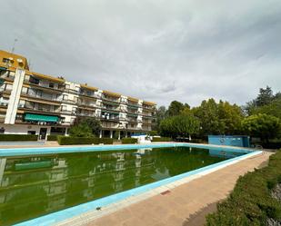 Piscina de Apartament en venda en  Jaén Capital amb Aire condicionat, Terrassa i Balcó