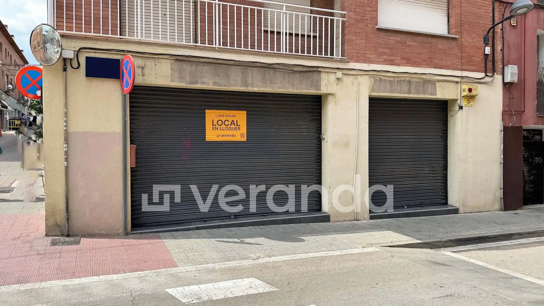 Vista exterior de Local de alquiler en Ripollet