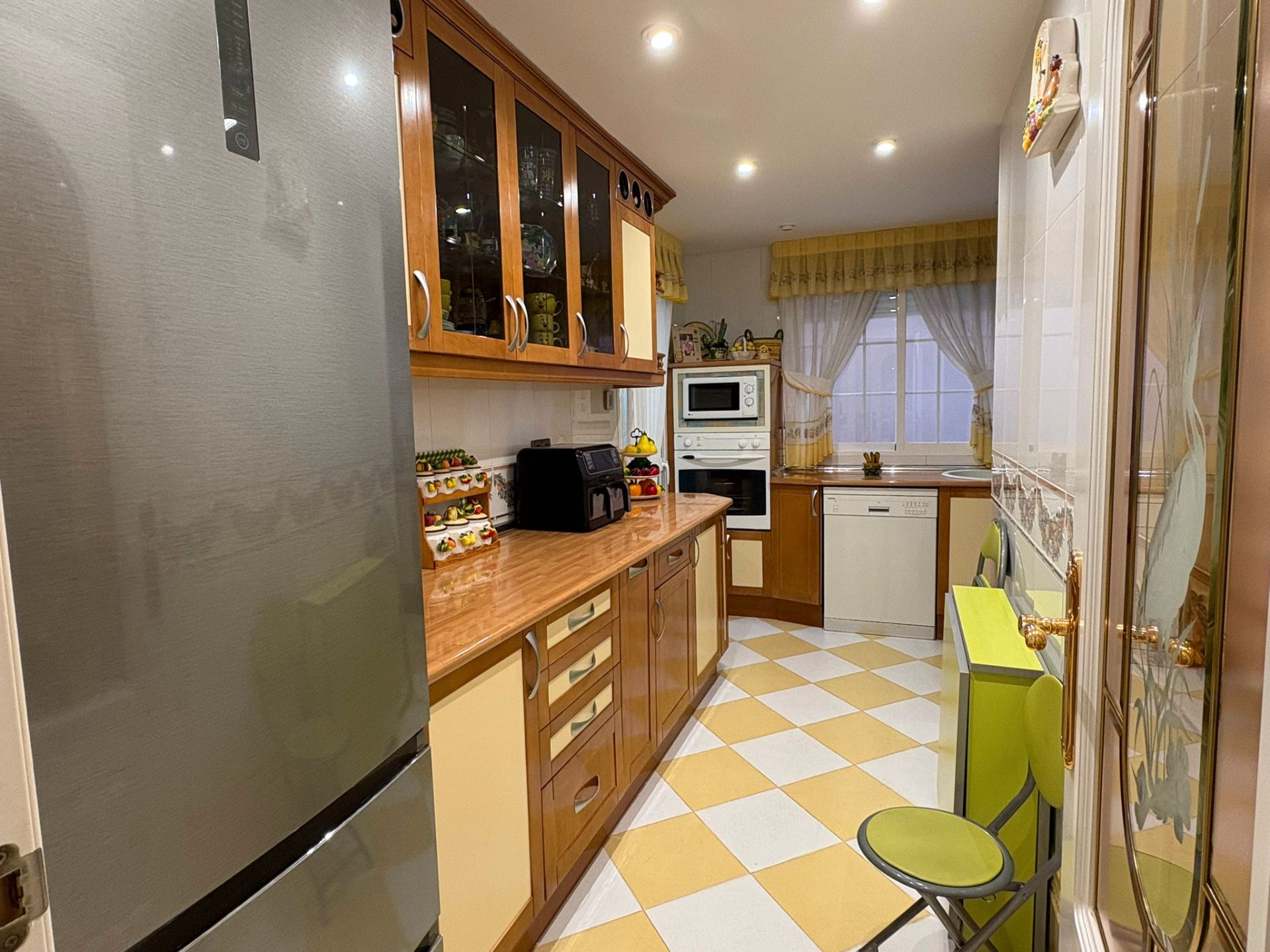 Kitchen of Flat for sale in Móstoles  with Air Conditioner, Heating and Terrace