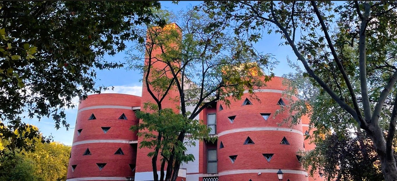 Exterior view of Flat for sale in  Madrid Capital  with Air Conditioner, Heating and Parquet flooring