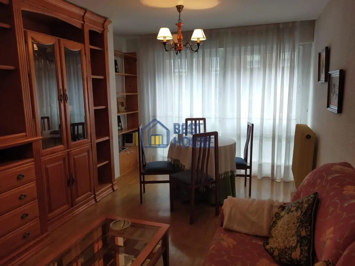 Exterior view of Apartments for rent in San Andrés del Rabanedo  with Heating, Parquet flooring and Furnished