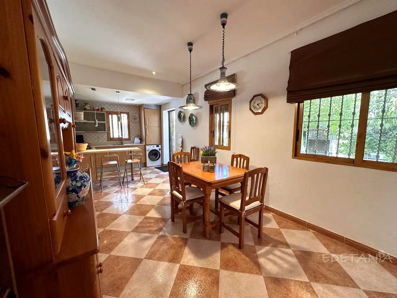 Cocina de Casa o chalet de alquiler en Moncada con Aire acondicionado, Jardín privado y Terraza