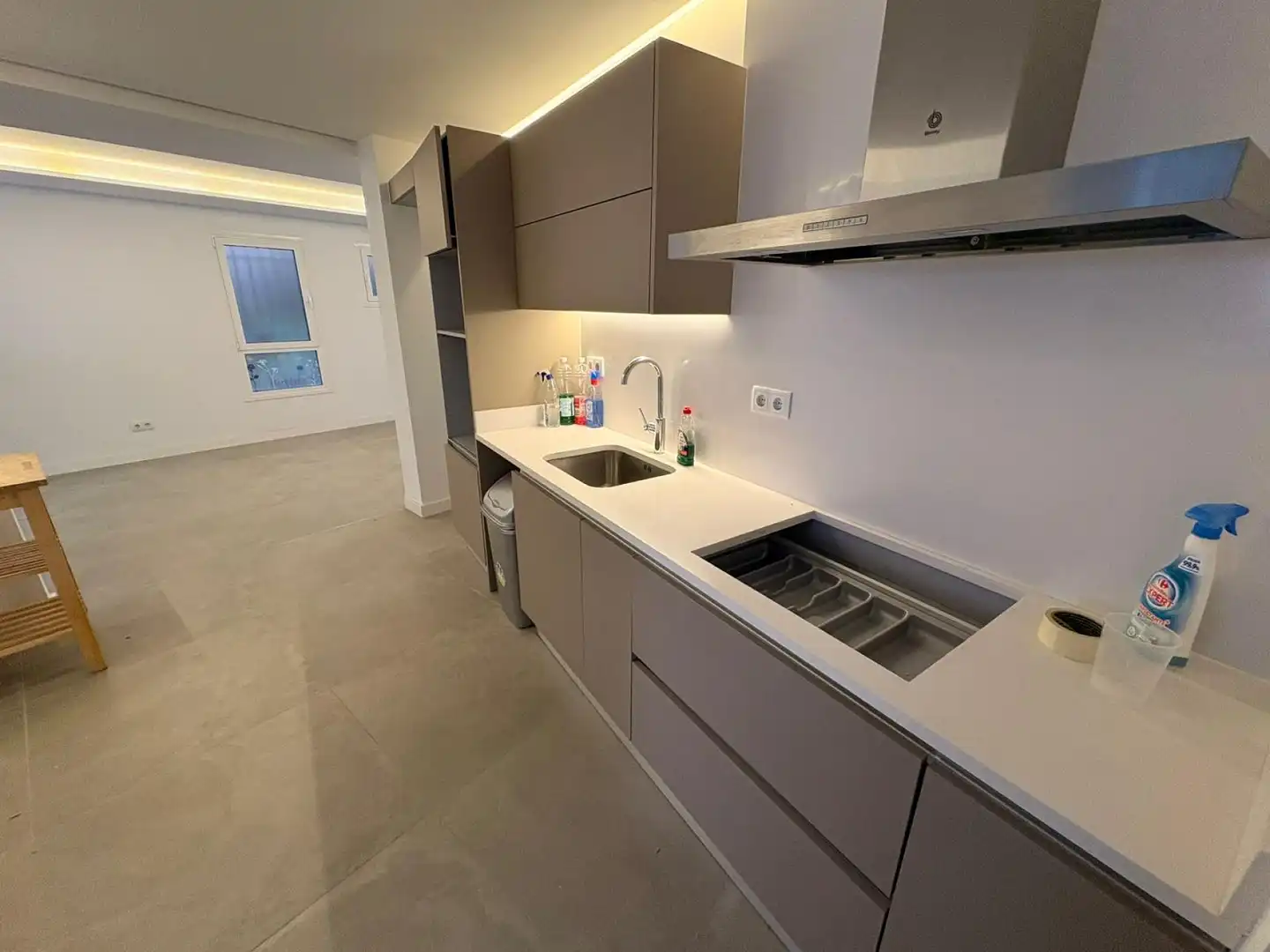 Cocina de Piso en venta en Crevillent con Terraza, Balcón y Internet