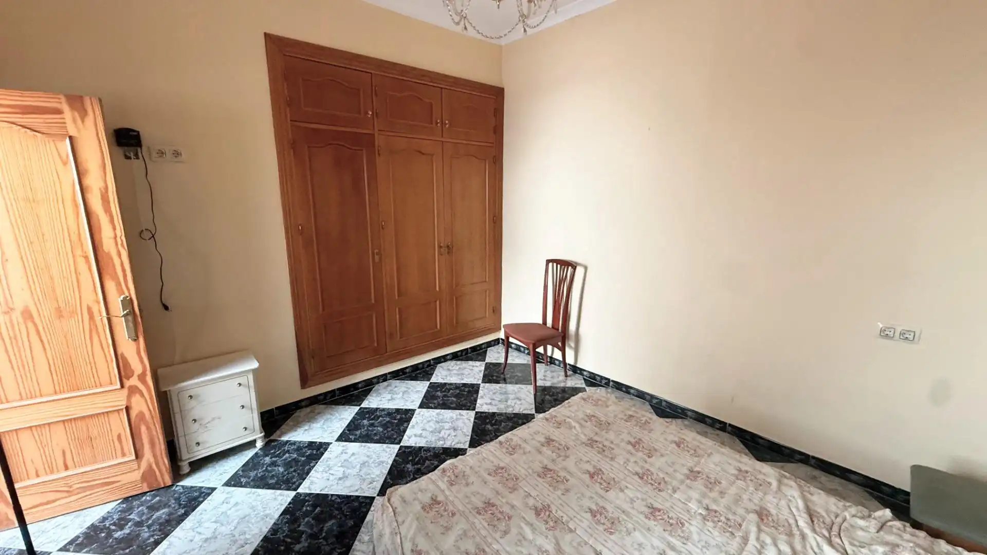 Habitación de Casa o chalet en venta en Chiclana de la Frontera con Trastero