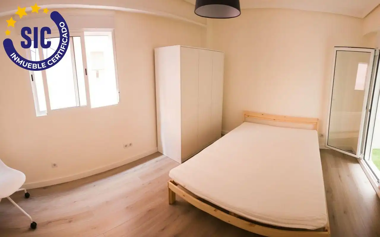 Habitación de Piso en venta en Valencia con Terraza