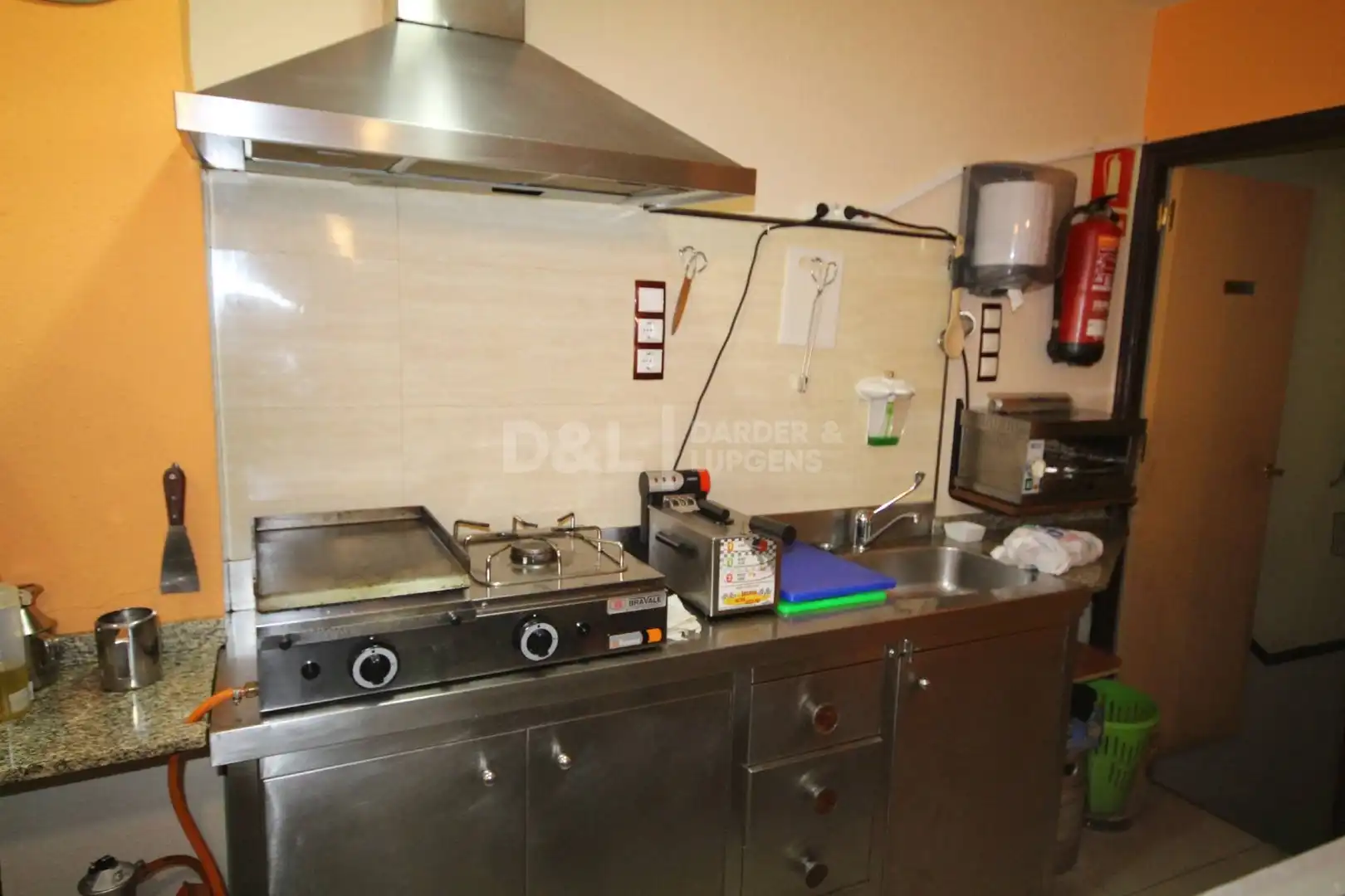 Local comercial en venda a Carrer de l'Estany, imagen 10