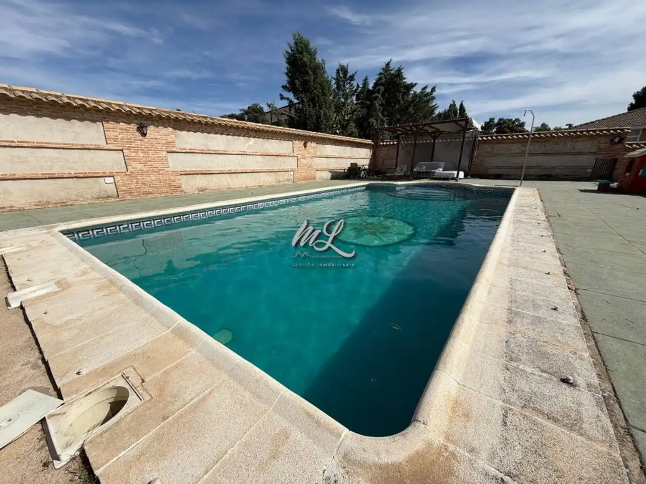 Piscina de Casa o xalet en venda en Nambroca amb Aire condicionat, Calefacció i Terrassa