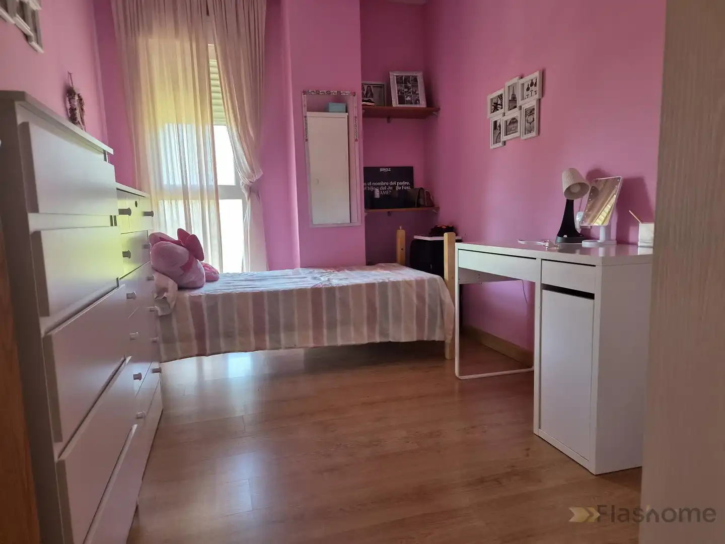 Dormitori de Pis en venda en Badajoz amb Terrassa i Balcó