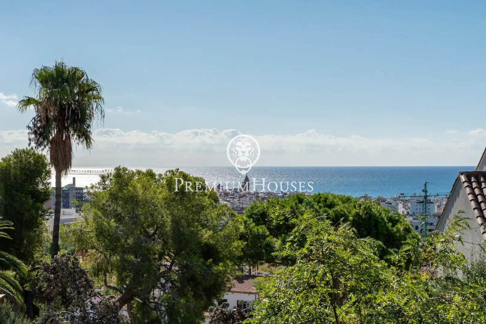 Vista exterior de Casa o xalet en venda en Sitges amb Aire condicionat, Calefacció i Jardí privat