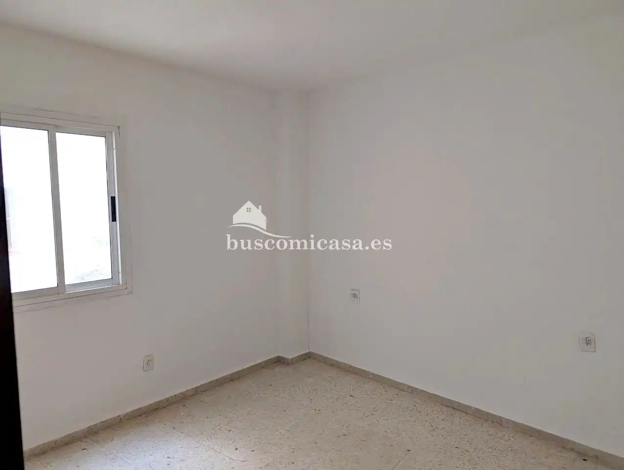 Piso en venta en Jaén con Balcón