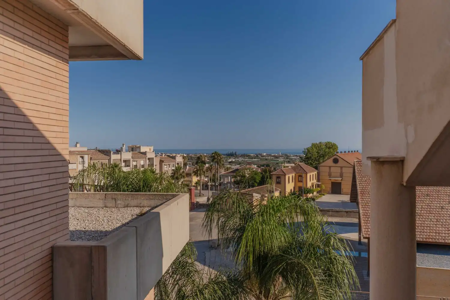 Terraza de Piso en venta en Motril con Terraza, Balcón y Piscina comunitaria
