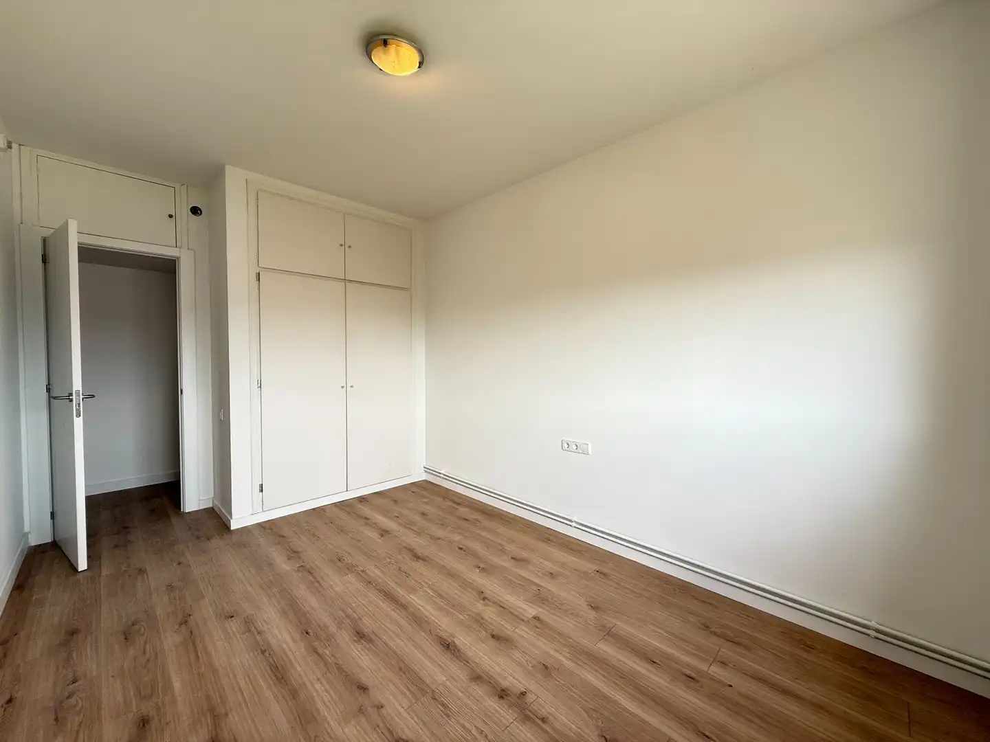 Schlafzimmer von Büro zur Miete in El Poble Sec